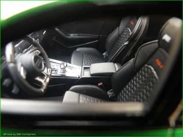 1:18 Audi RS4 ABT / Viper Green Edition + BBS Alufelgen