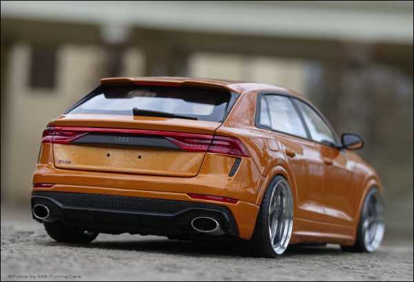 1:18 Audi RS Q8 SUV-Coupé Drachen Orange + OZ EVO ECHT-ALUFELGEN = OVP