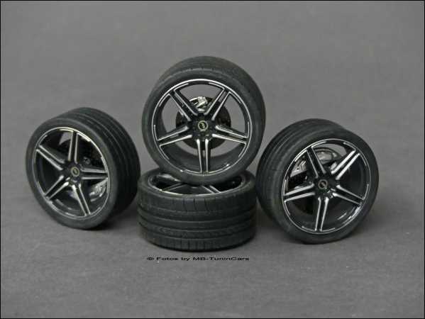 1:18  AUDI RS6 C7 Avant ABT Rim Size