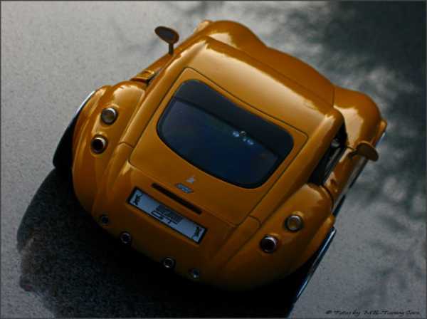 1:18 Wiesmann GT MF4 Coupe (2008) | gelb