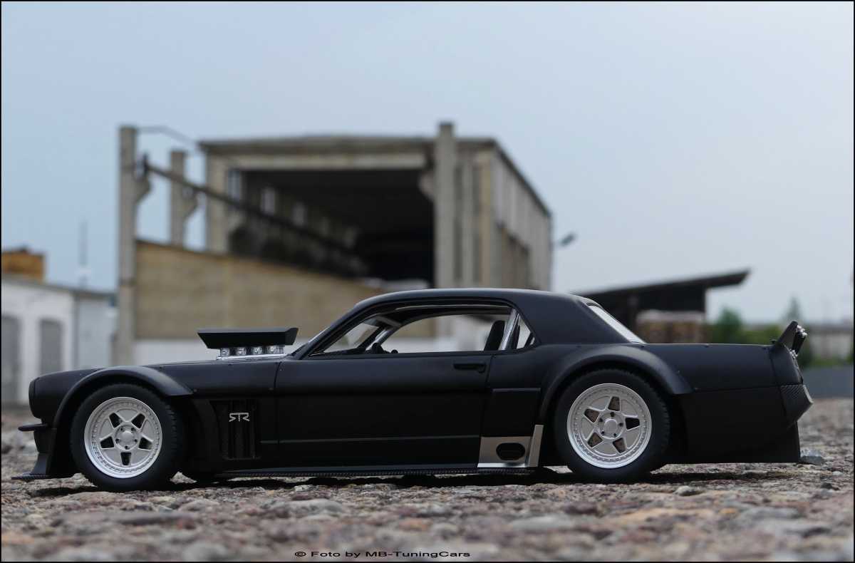 1:18 Ford Mustang 1965 Hoonigan  "KenBlock" BLACK EDITION