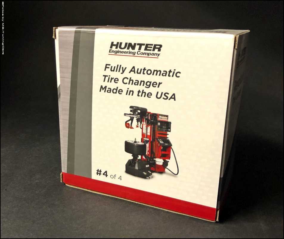 1:18  HUNTER Revolution Tire Changer - Reifenmontiermaschine -